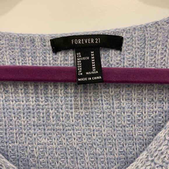 Blue cable knit sweater - Picture 3 of 4